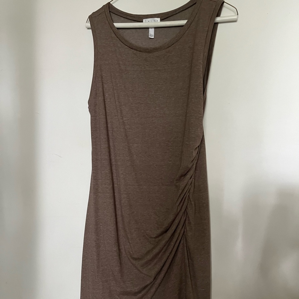 Leith Ruched Body-Con Sleeveless Dress